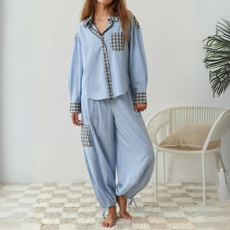 Zinnia | Cozy Loose-Fit Woman's Pyjama Set